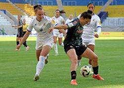 FC Carl Zeiss Jena Frauen Gegen FC Bayern Muenchen 05052025 15